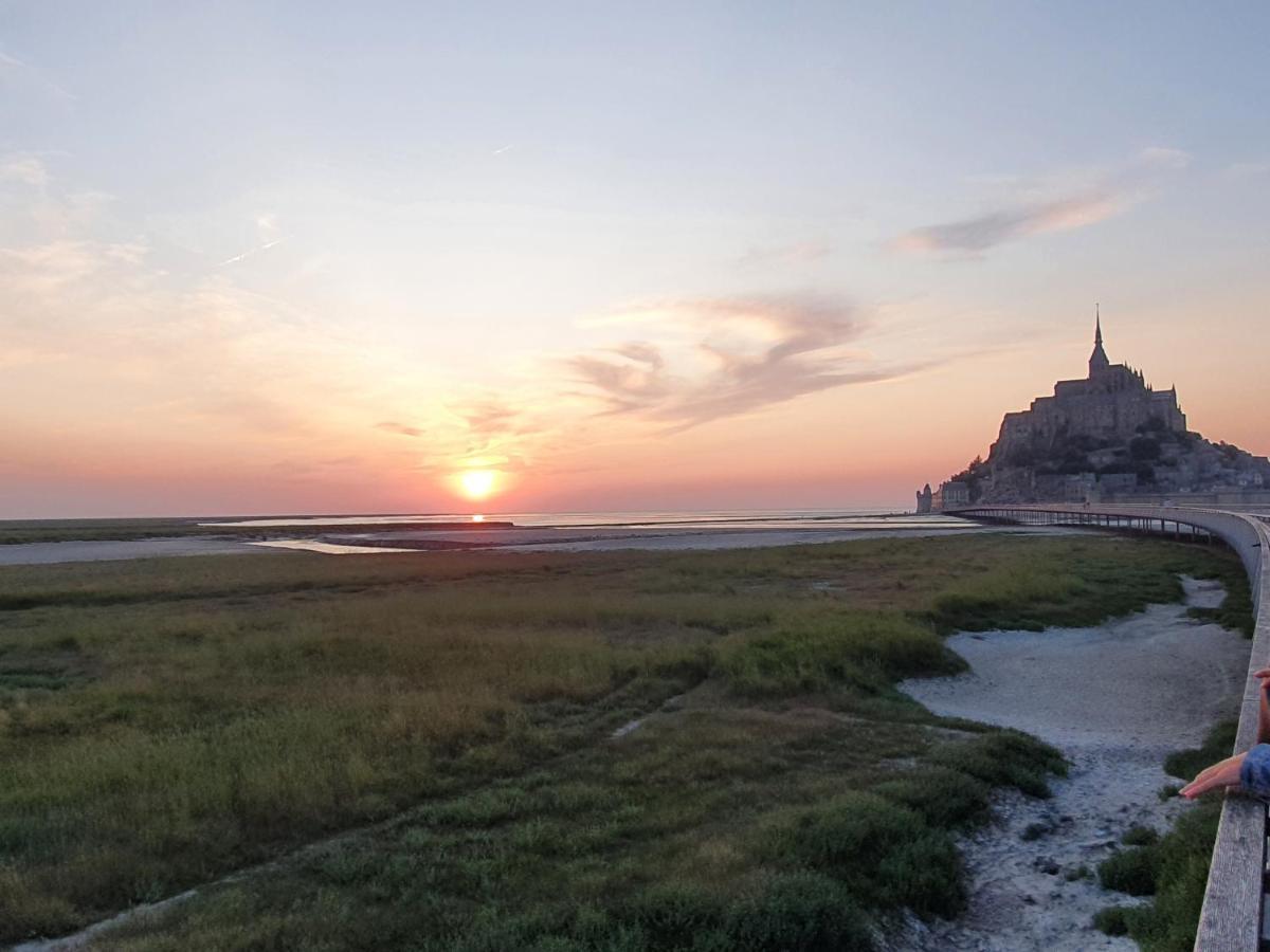Le Grand Domaine Du Rocher Bonnemain 外观 照片
